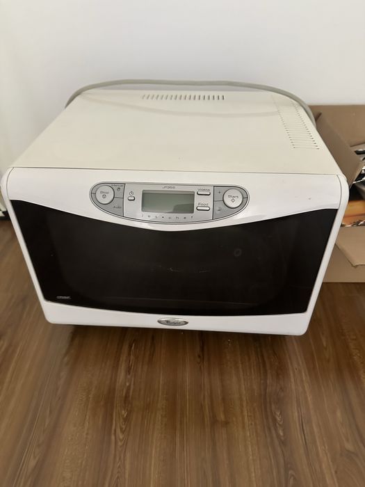 Cuptor cu microunde /Nou