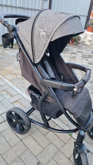 Продам коляску производство Белоруссия