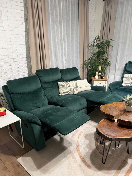 Vand canapele cu recliner manual - Mobexpert, stare foarte buna.