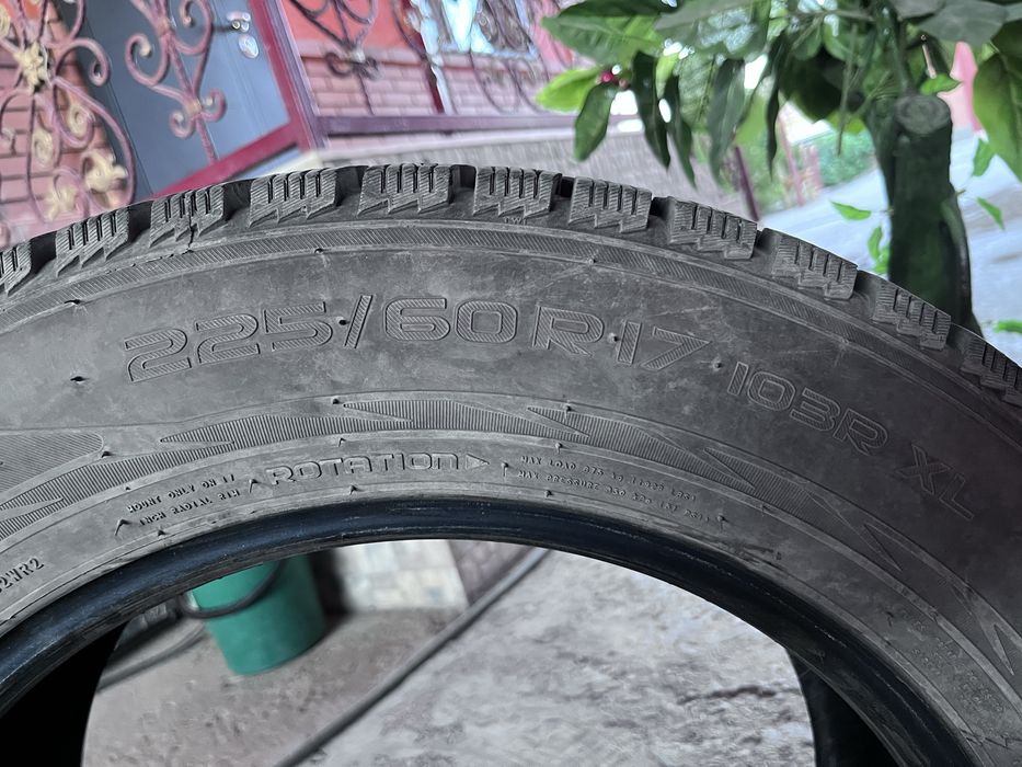 Зимние шины 225/60/R17