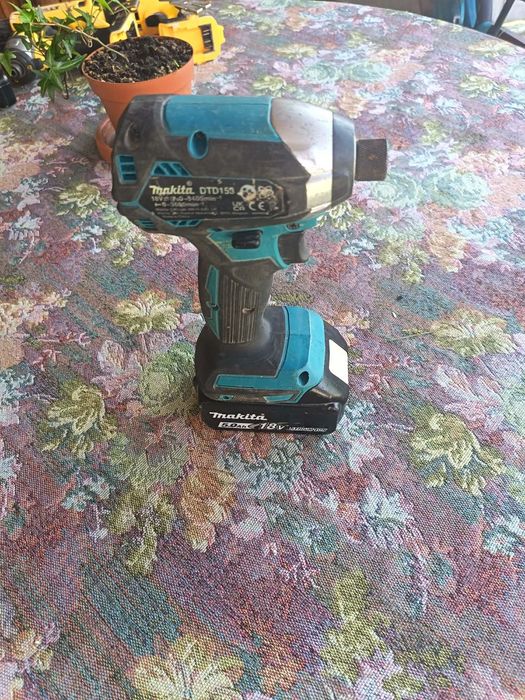 Scule electrice pe acumulator