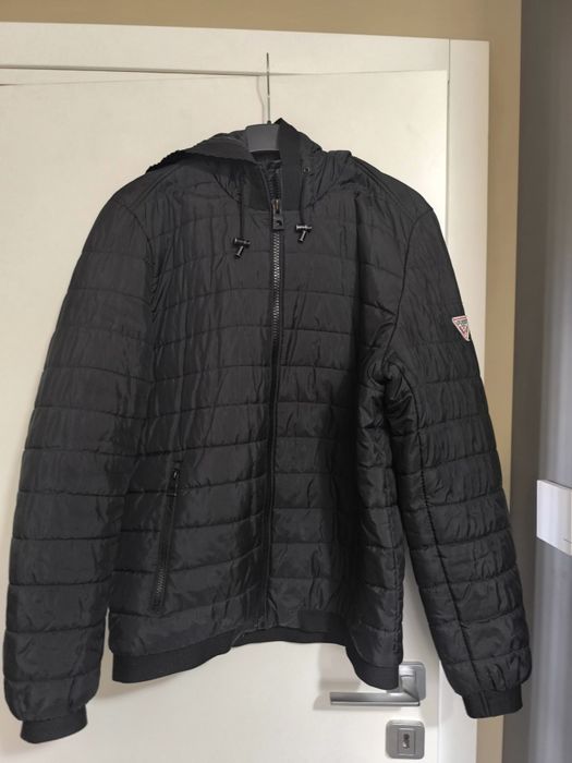 Унисекс яке GUESS