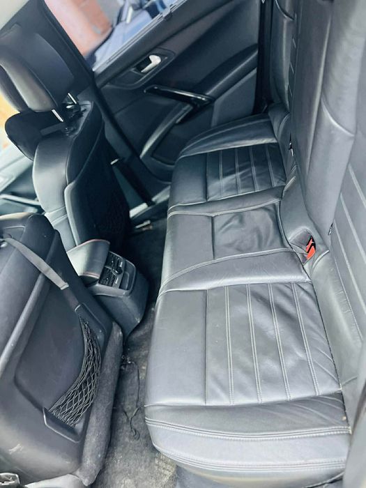 Vând Peugeot an 2018