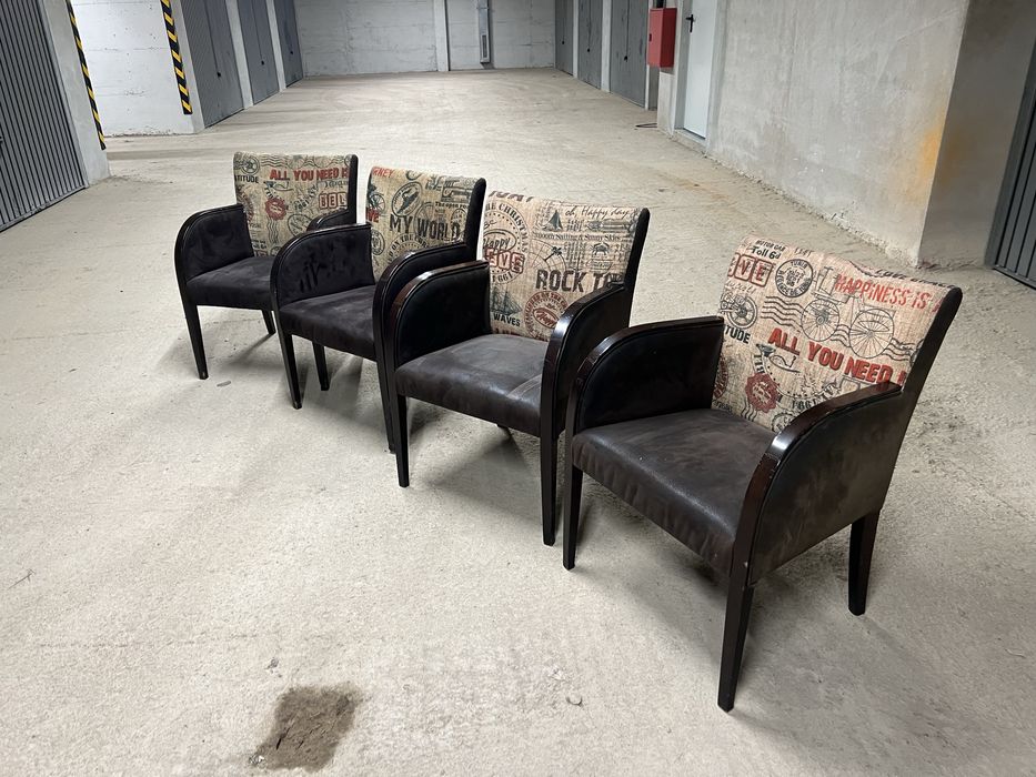 винтидж столове с дървена конструкция