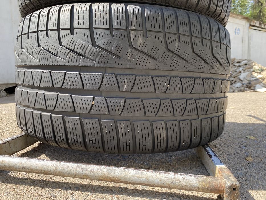 Шины 285/35/19 пара бу пирелли