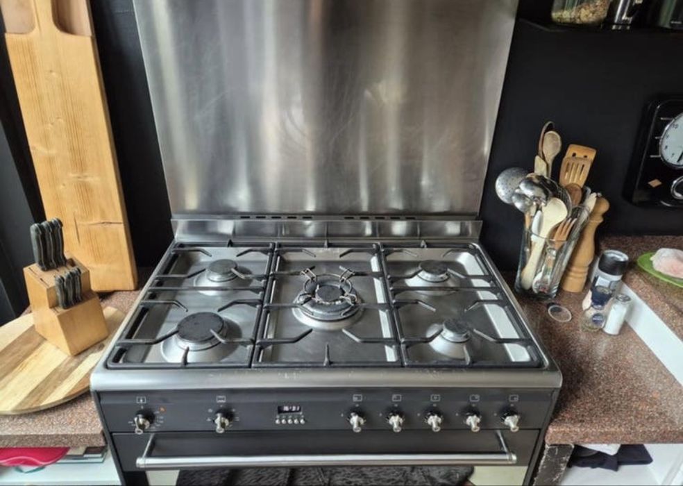 Газова печка SMEG 90cm ширина