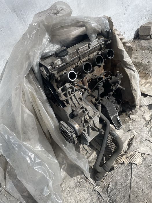 Продам мотор в сборе 1.8 ADR Audi Volkswagen