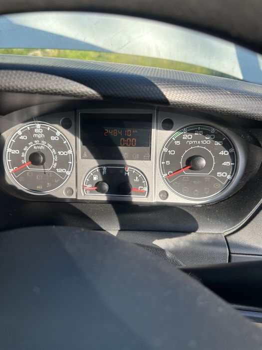 IVECO Daily 35S11 2.3, semiautomată 2011 Frigorific -20/+20/Ambient, 248410km