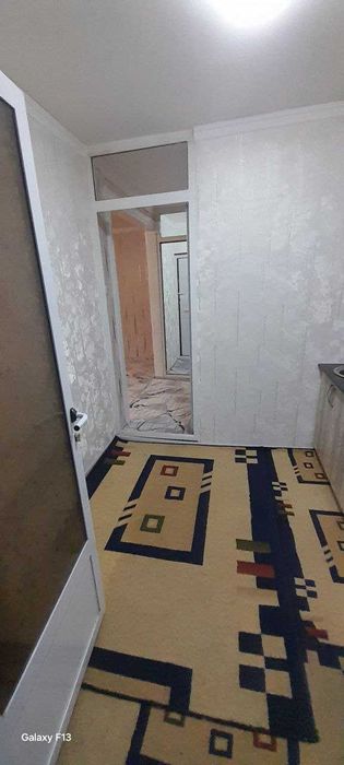 Горгаздан 1 хонали 1 каватдан квартира сотилади Кредит булади