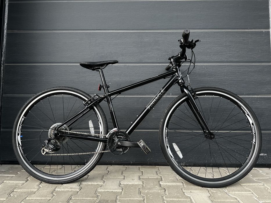 Хибриден велосипед PINNACLE LITHIUM 28” M” 3x7