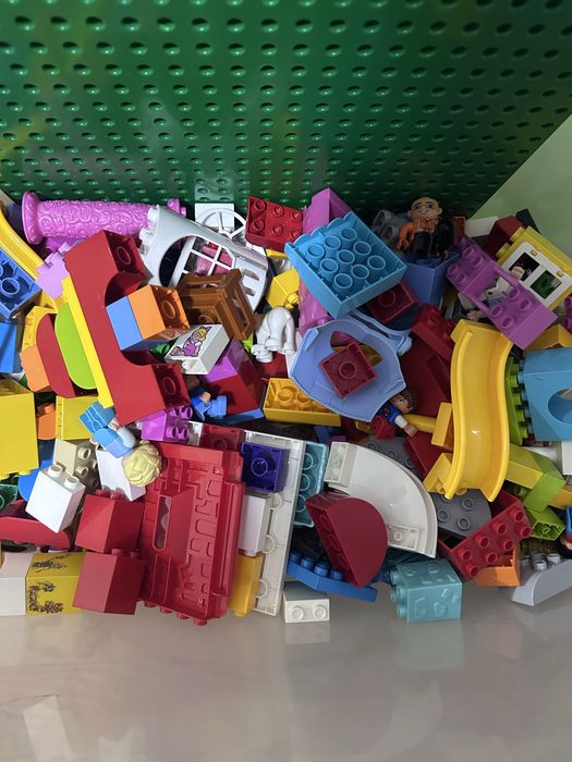 Продам лего Duplo