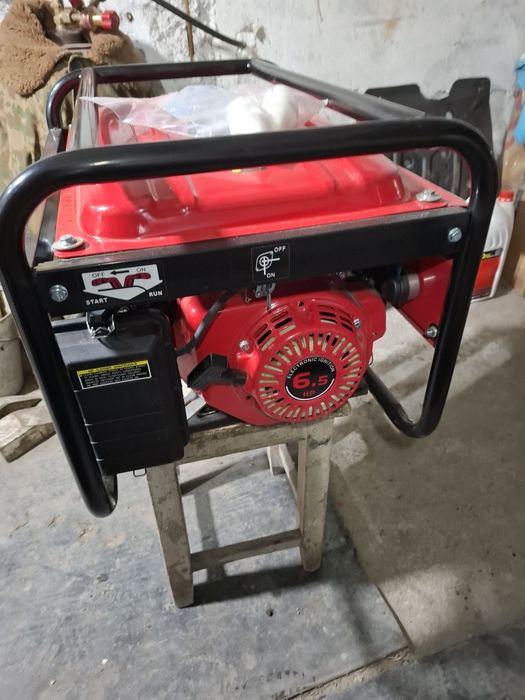 Продаю генератор 5.5квт