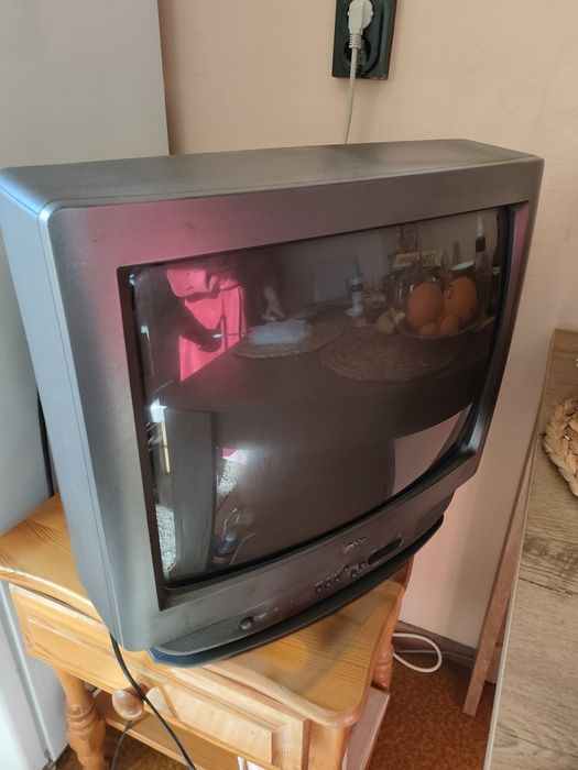 Телевизор LG 21"