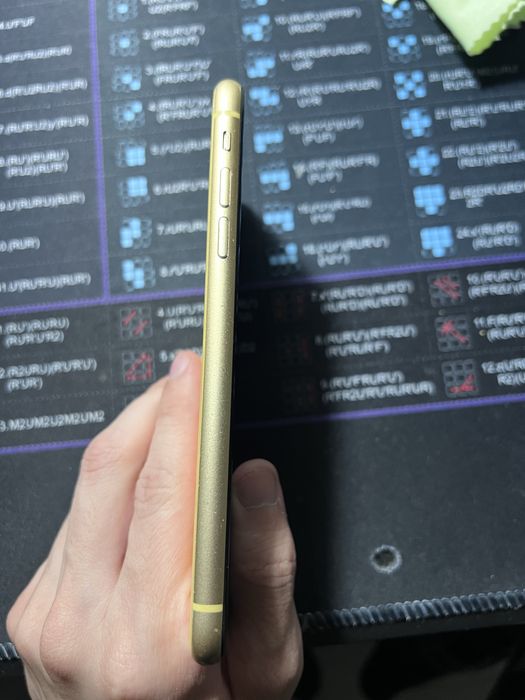 IPhone XR хорошем состояний
