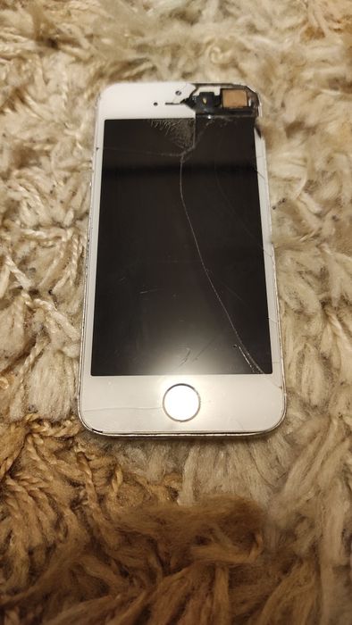 iPhone 5S - За части!