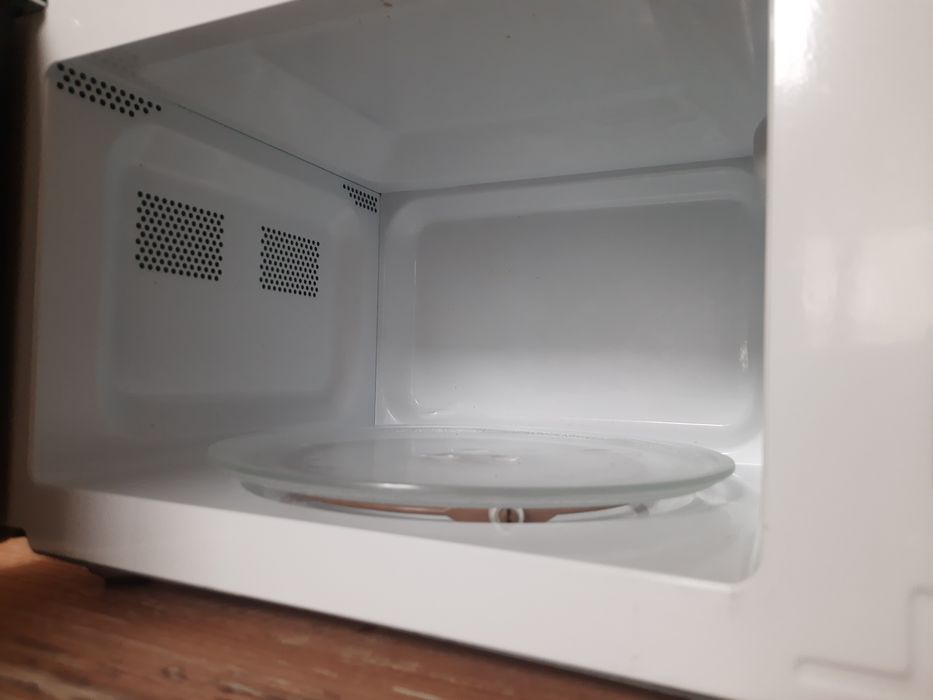 Микровълнова Swan Италианска