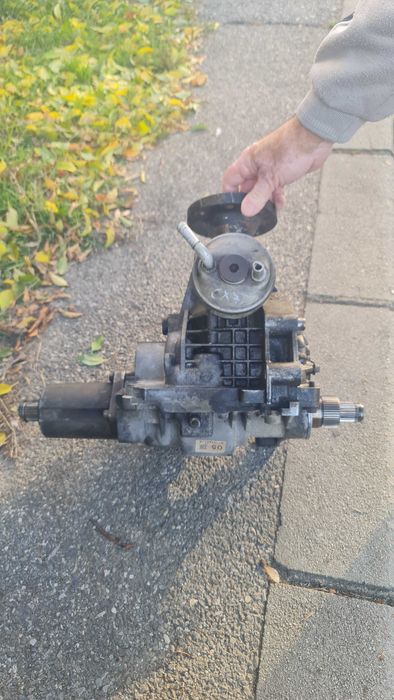 Cutie de Transfer Grup Fata Mazda CX-7 2.3 benzina 260 cai 6 trepte