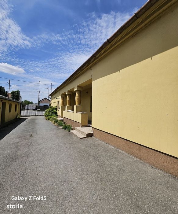 Spațiu pentru birouri de închiriat – Episcopia Bihor |