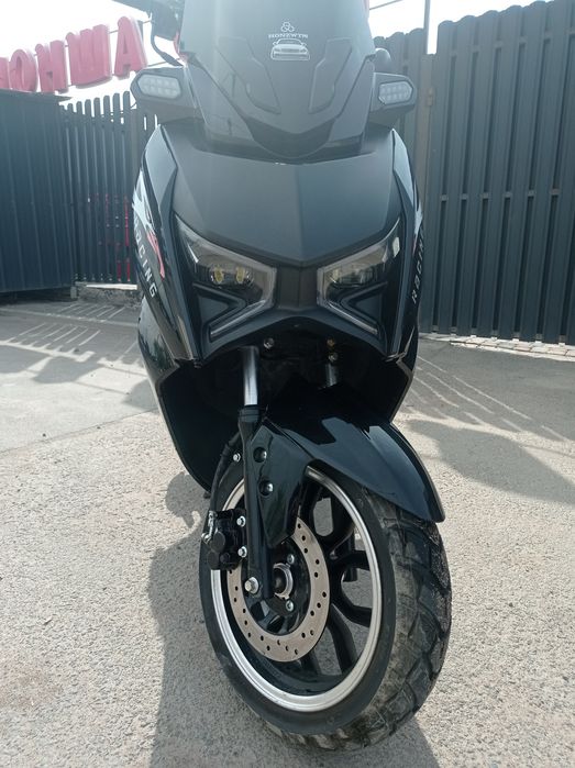 Продам Мопед почти новый