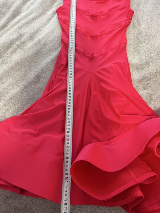 Рокля за спортни танци