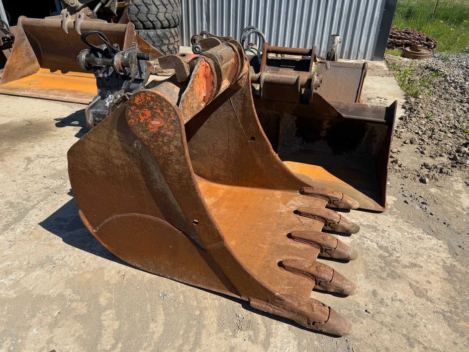 Sistem Powertilt, 1x cupa sapat, 1x cupa taluz pt excavator 14-21 Tone