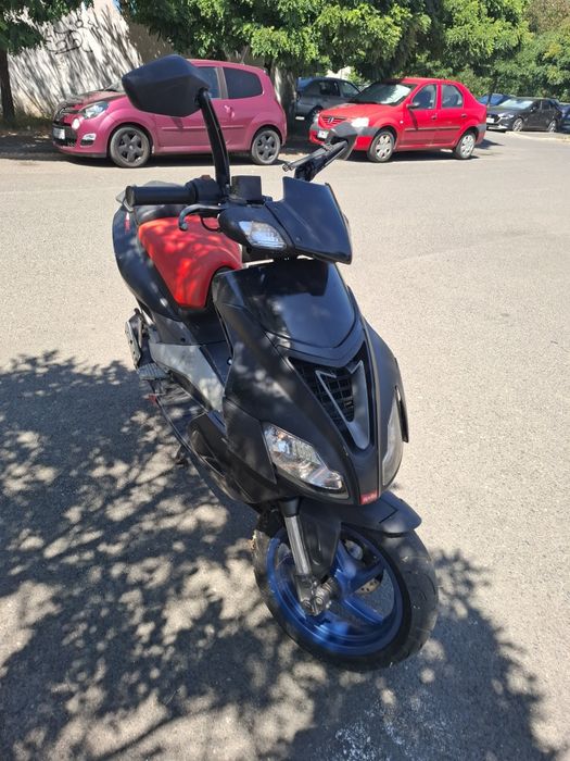 Scuter Aprilia Sr50