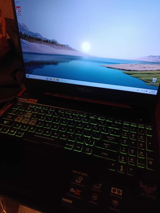 Геймърски лаптоп ASUS TUF FX505DT – Ryzen 7 3750h, 32GB RAM, GTX 1650