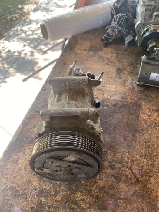 Компресор климатик за пежо / ситроен