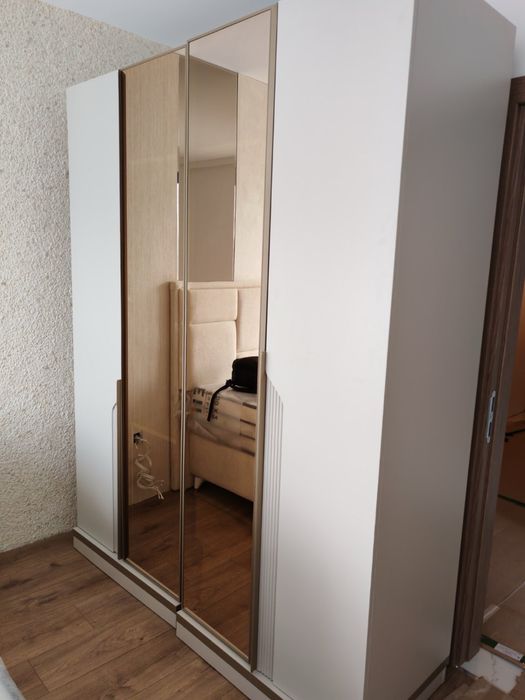 Чисто нов гардероб