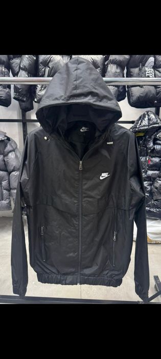 Най-новите модели якета на Adidas,Lacoste, Puma, Nike, Calvin Klein