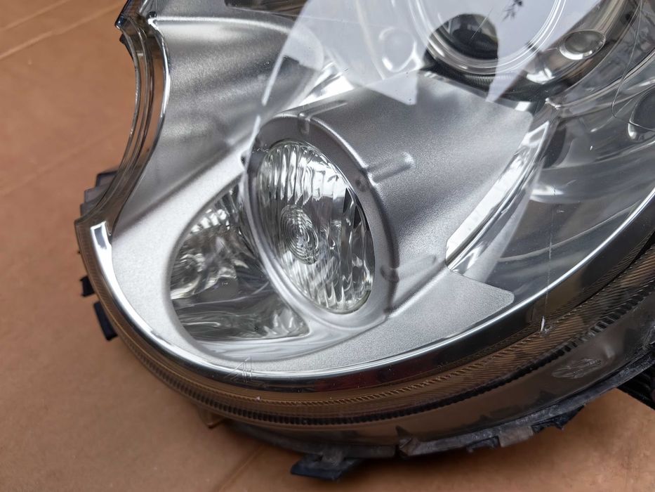 Фар за Mini Cooper R56 Xenon / Мини Купър Р56 Ксенон