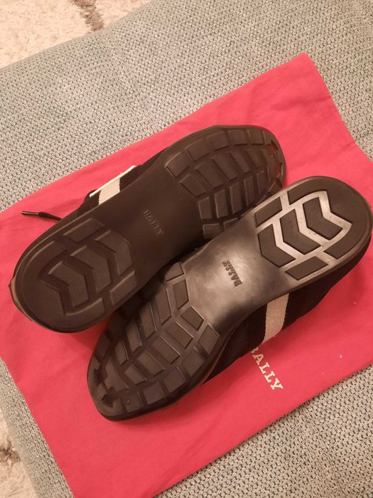 Pantofi + geanta de umăr Bally