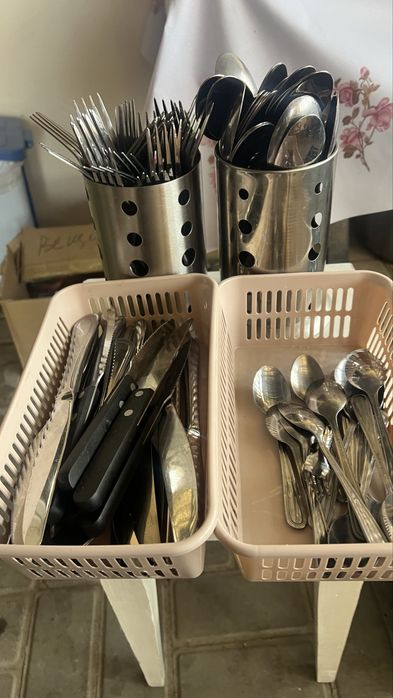 Ложки, вилки и поварешки