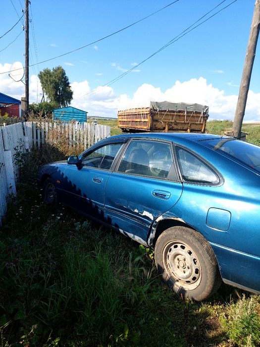 Продам Мазда 626 Кронос