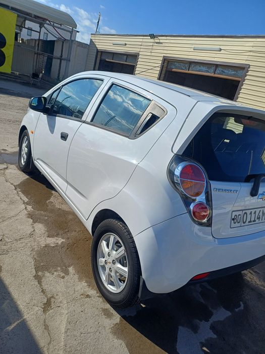 Spark 2012 yil sotiladi