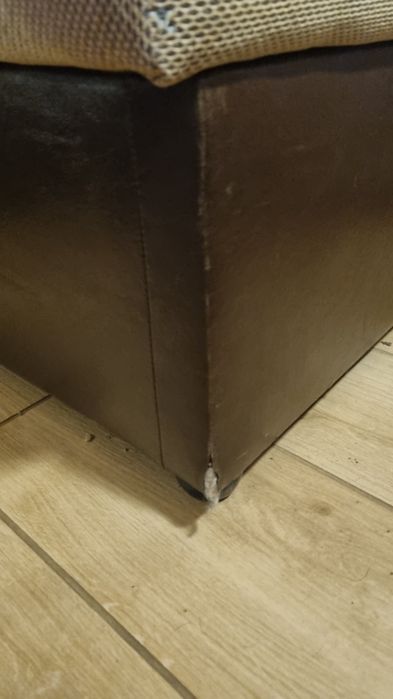 Продавам ъглов диван