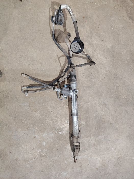 Рейка кормилна с клапан Ауди/Audi A4 B8 A5 8T1 422 066 B