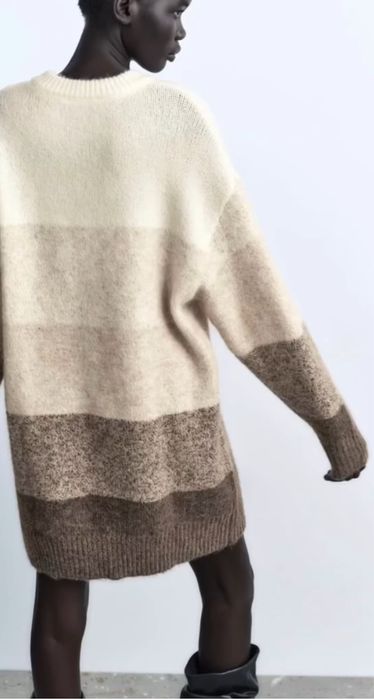 В наличии Свитер