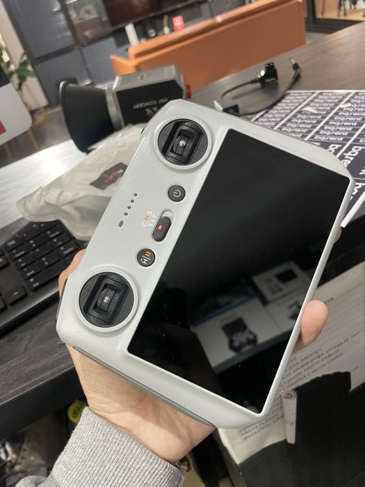 Продаю Dji RC Новая