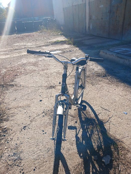 Bicicleta electrica Shimano Nexave 24 viteze si Bicicleta dama cu 7 vi