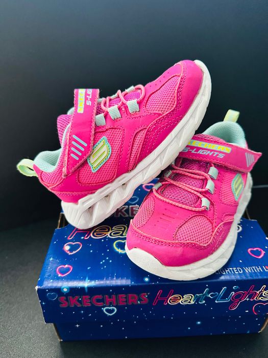 Adidași Skechers mărimea 25