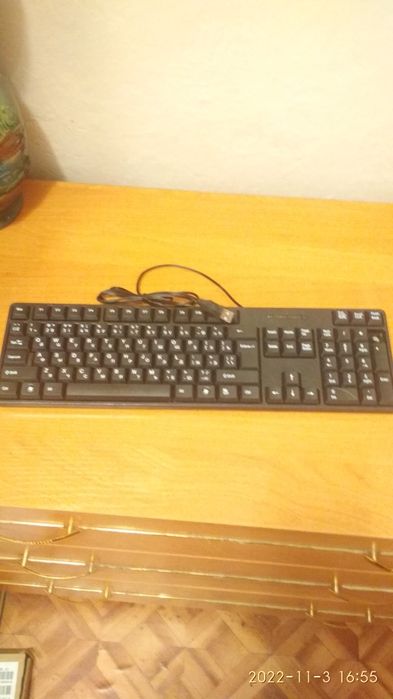 Продам клавиатуры