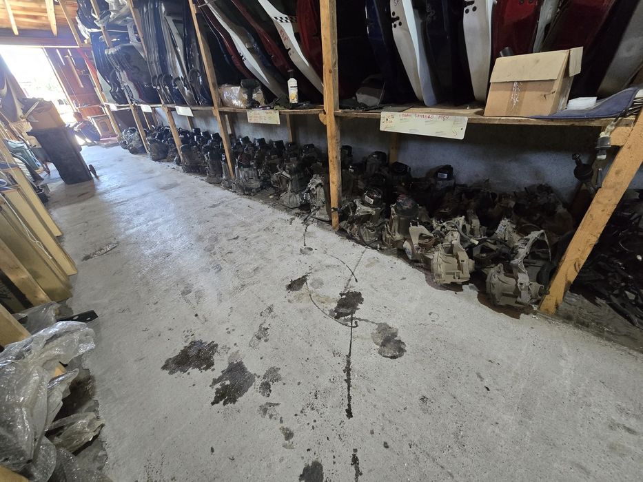 Cutie Viteze Dacia JH3 084 Dokker Lodgy Benzina 1 6