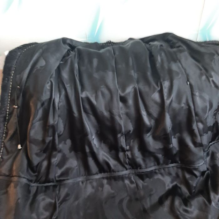 Продам норковую шубу