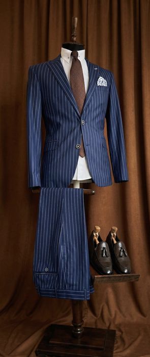 Costume barbati marimea 44 !