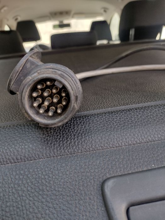 Vând adaptor ștechere cârlig rulotă