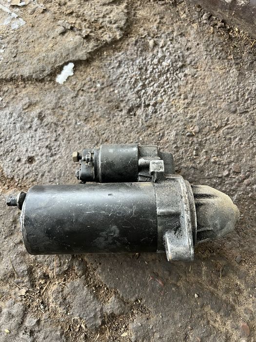 Мерседес, Тоиота стартер.