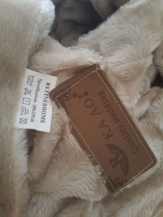 Покрывало или плед