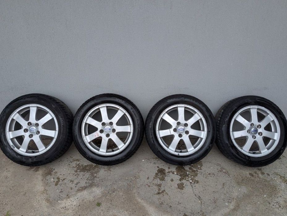 Jante CORDELIA 16" Volvo S40 V50 V40 S60 V60 S80 V70 C30 C70 30671412 anvelope 205/55R16 Barum