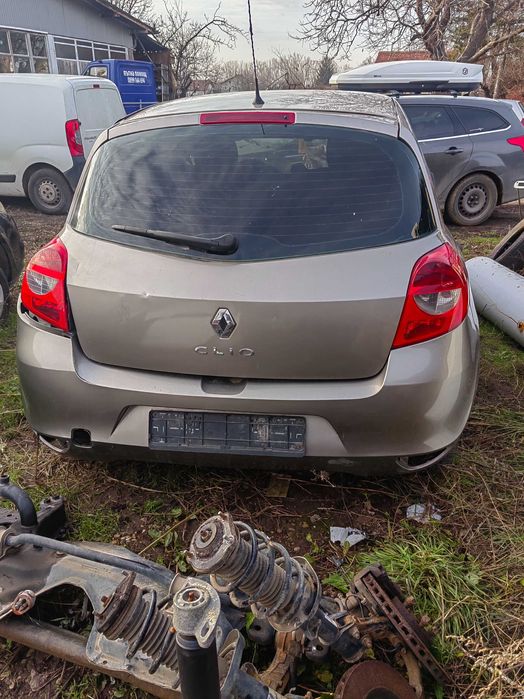 Рено клио 1.5 dci на части